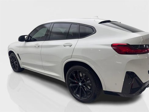 Used 2022 BMW X4 M40i image 14
