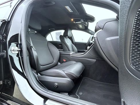 Used 2024 Mercedes-Benz C 300 Sedan image 15
