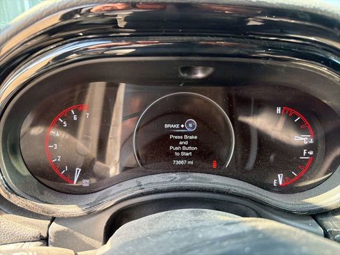 Used 2022 Dodge Durango GT image 13