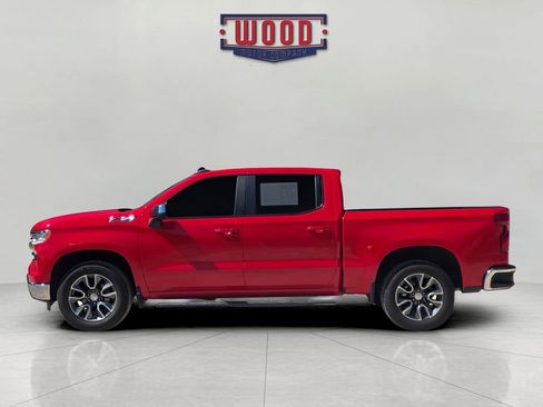 Used 2022 Chevrolet Silverado 1500 LT w/ Z71 Off-Road Package image 4