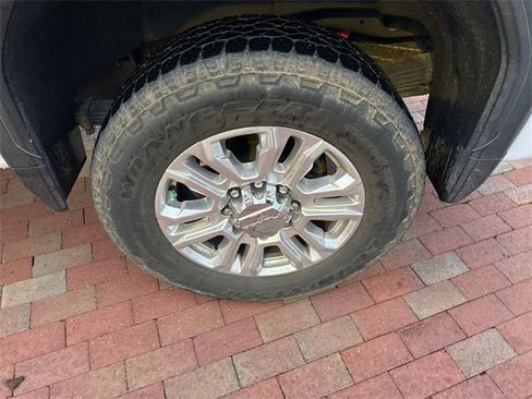 Used 2022 GMC Sierra 2500 Denali w/ Denali Ultimate Package image 7