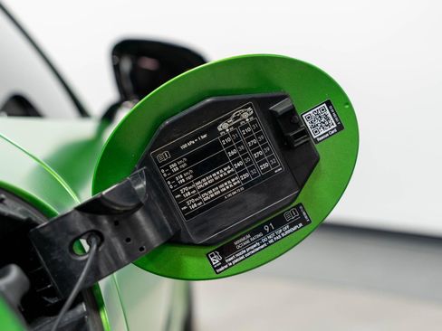 Used 2018 Mercedes-Benz AMG GT R image 75