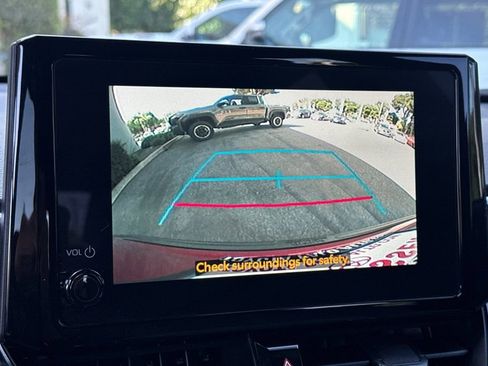 Used 2024 Toyota Corolla Cross AWD Hybrid image 18