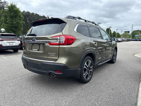 Used 2023 Subaru Ascent Touring AWD/4WD image 5