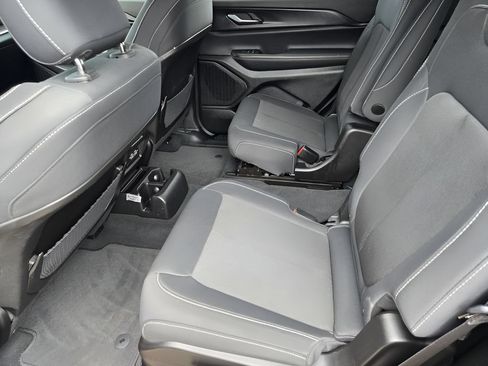 Used 2023 Jeep Grand Cherokee L Laredo w/ Luxury Tech Group I AWD/4WD image 24