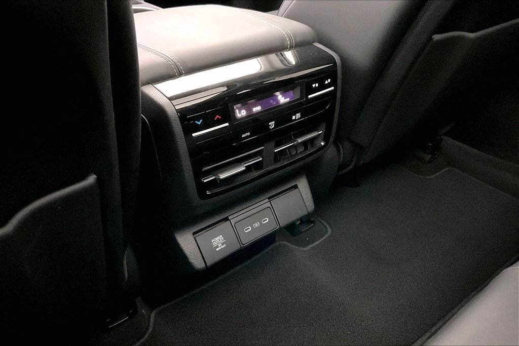 Certified 2026 Acura MDX w/ Technology Package FWD image 29