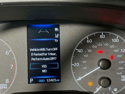 Used 2024 Toyota Corolla Cross LE image 12