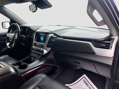 Used 2020 GMC Yukon XL SLT image 31