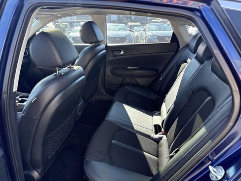 Used 2019 Kia Optima S w/ S Panoramic Sunroof Package image 17