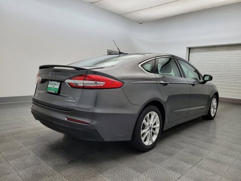 Used 2019 Ford Fusion Energi Titanium image 9