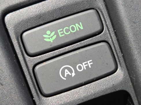 Certified 2023 Honda Accord EX image 9