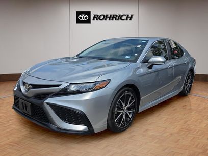 Used 2023 Toyota Camry SE