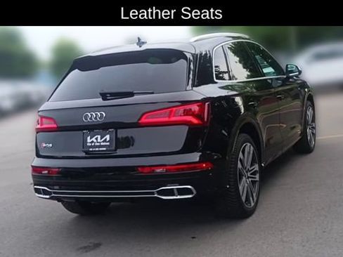 Used 2018 Audi SQ5 Premium Plus w/ Navigation Package AWD/4WD image 2