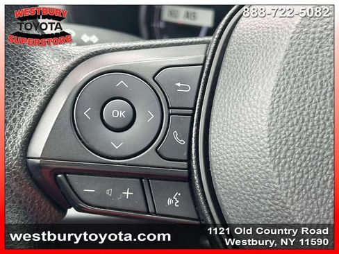 Used 2025 Toyota RAV4 XLE AWD/4WD image 25