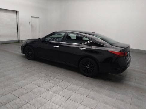 Used 2024 Nissan Altima 2.5 SV image 3