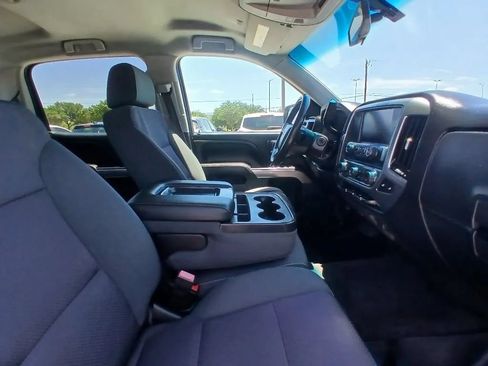 Used 2018 Chevrolet Silverado 1500 LT w/ All Star Edition AWD/4WD image 23