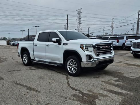 Used 2021 GMC Sierra 1500 SLT w/ SLT Premium Package image 9