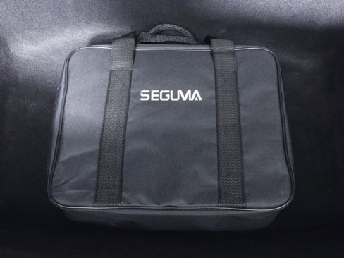 Used 2018 Tesla Model 3 image 36