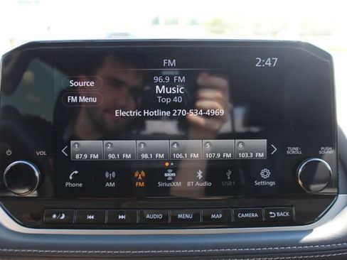 Used 2023 Nissan Rogue Platinum w/ Platinum Premium Package AWD/4WD image 18