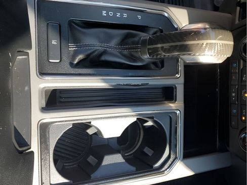 Used 2020 Ford F150 Raptor w/ Equipment Group 802A Luxury image 39