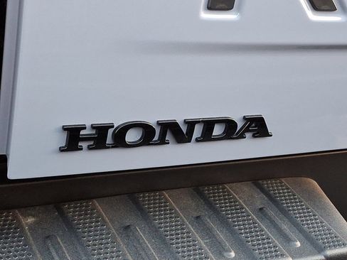 New 2026 Honda Ridgeline Black Edition image 22
