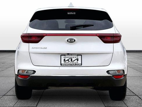 Certified 2021 Kia Sportage LX image 4