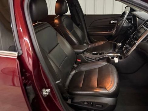 Used 2015 Chevrolet Malibu LTZ FWD image 23