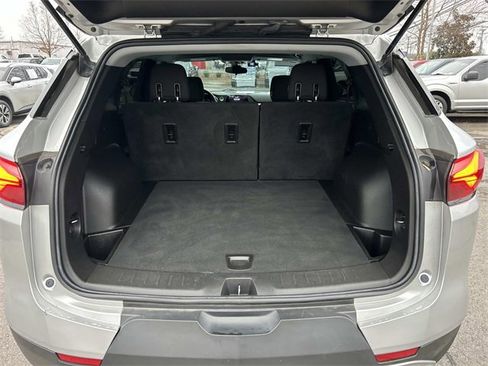 Used 2021 Chevrolet Blazer LT image 21