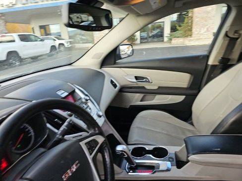 Used 2011 GMC Terrain SLT image 21