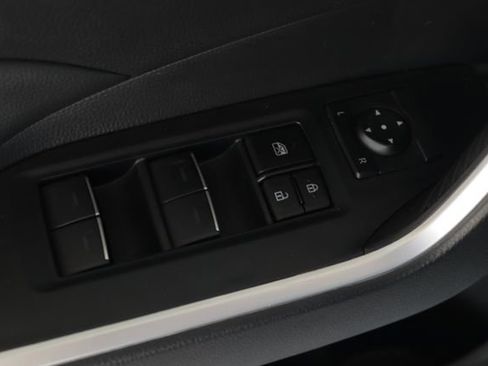 Used 2024 Toyota RAV4 XLE image 21