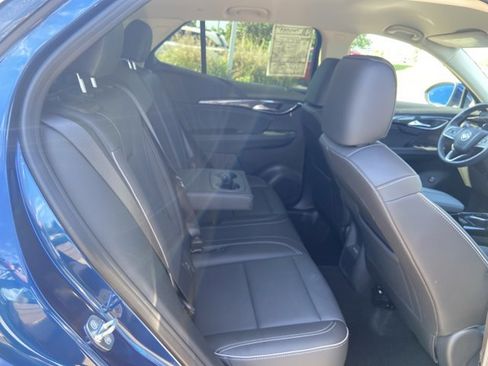 Used 2023 Buick Envision Essence FWD image 11