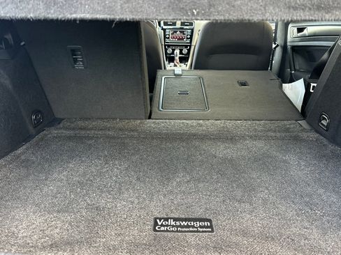 Used 2018 Volkswagen GTI S image 31