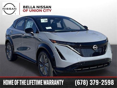New 2025 Nissan Ariya EVOLVE+ image 1