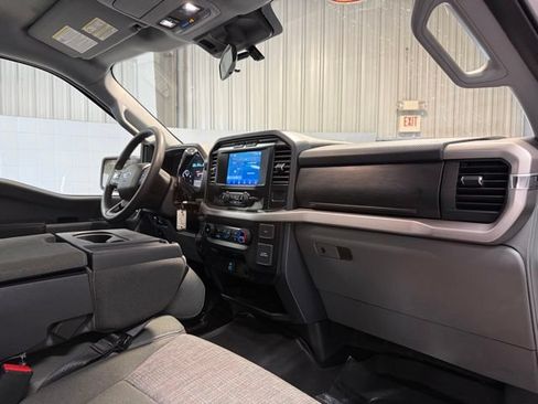 Used 2023 Ford F150 XLT AWD/4WD image 16