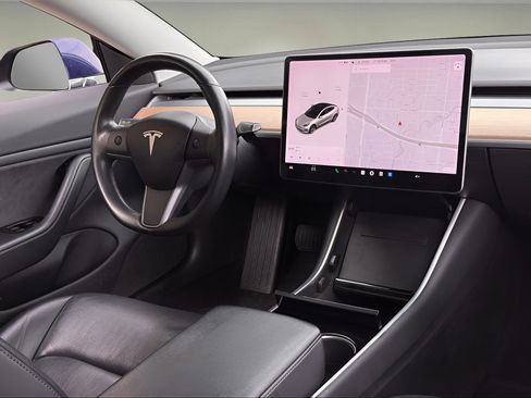Used 2018 Tesla Model 3 Long Range image 11