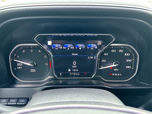 Used 2020 GMC Sierra 1500 AT4 w/ Off-Road Performance Package image 12