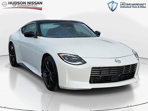Used 2024 Nissan Z Performance w/ Floor Mat Package RWD image 1