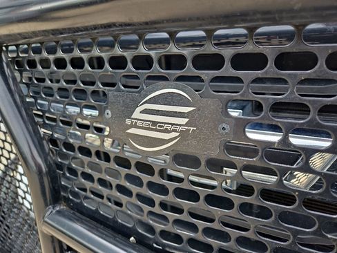 Used 2024 Chevrolet Silverado 2500 LT AWD/4WD image 19