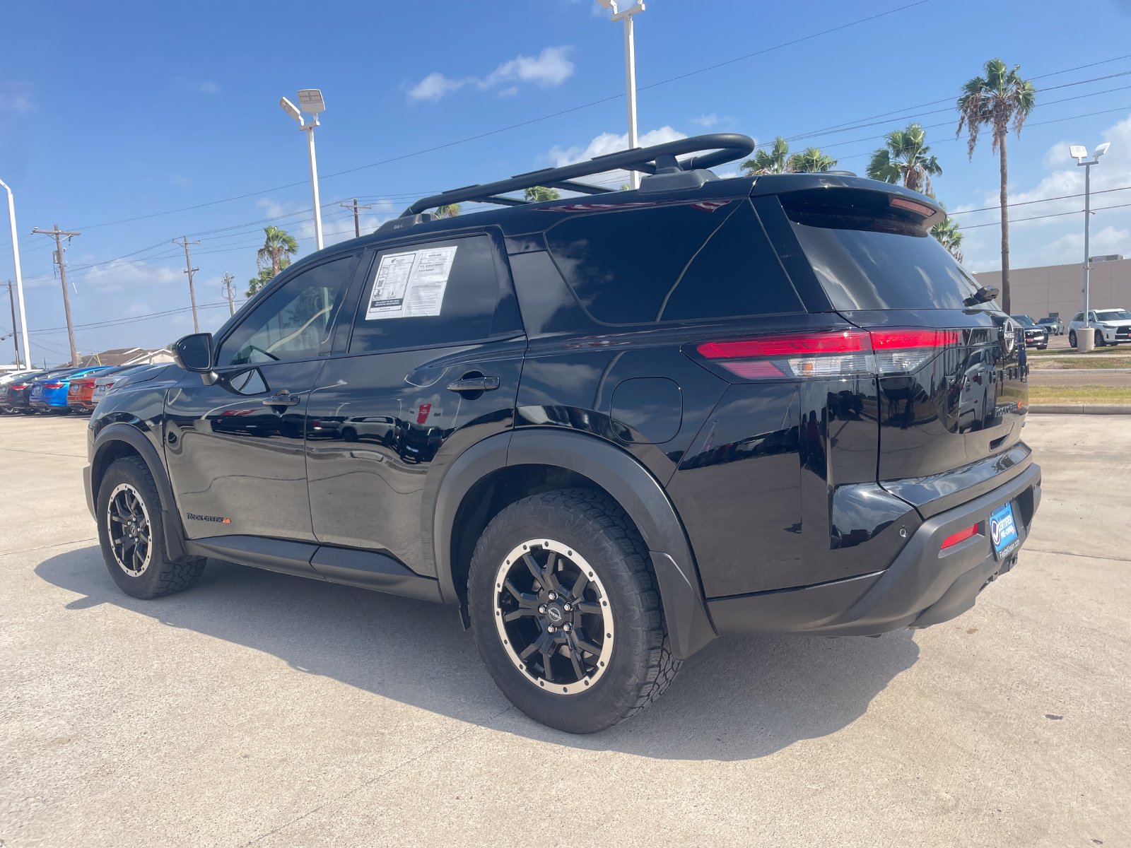 Used 2024 Nissan Pathfinder Rock Creek AWD/4WD image 3