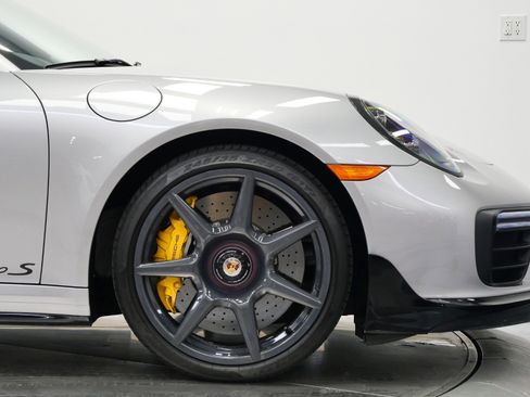 Used 2019 Porsche 911 Turbo S image 37