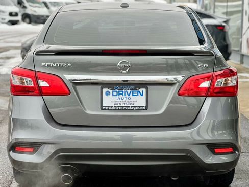 Used 2019 Nissan Sentra SR image 4