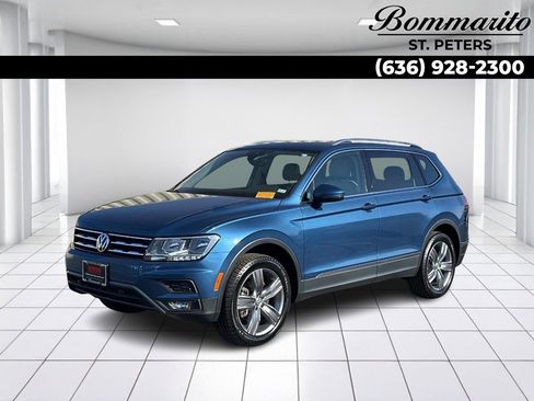 Used 2020 Volkswagen Tiguan SEL image 1