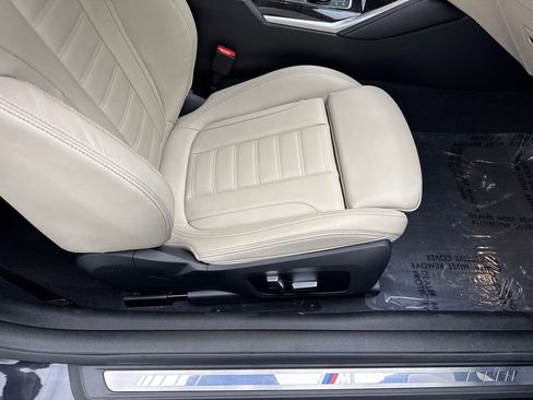 Used 2023 BMW M440i Coupe w/ Premium Package RWD image 37
