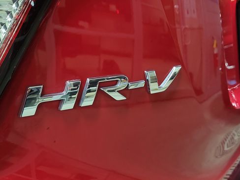 Used 2020 Honda HR-V Sport image 7