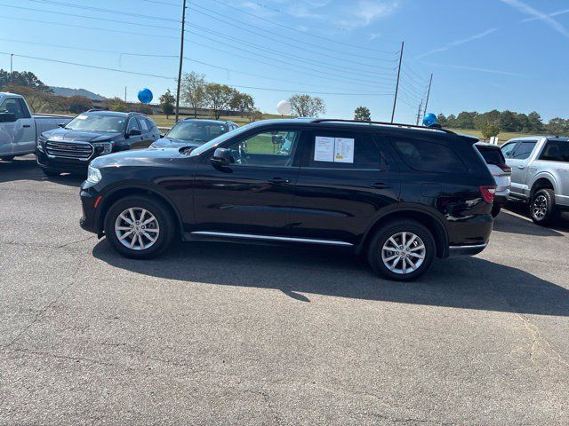 Used 2024 Dodge Durango SXT AWD/4WD image 16