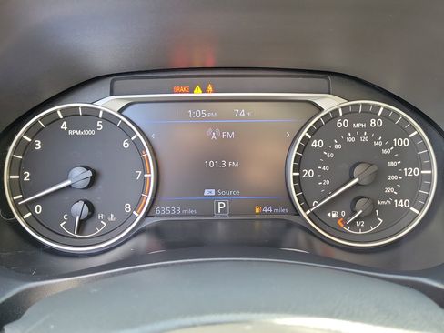 Used 2024 Nissan Altima 2.5 SV image 27