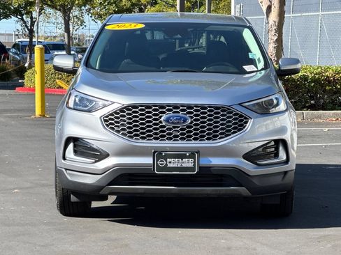 Used 2023 Ford Edge SEL image 9