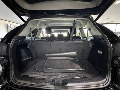 Used 2016 Toyota Highlander XLE AWD/4WD image 39