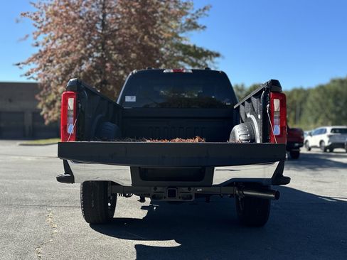 New 2026 Ford F250 XLT w/ FX4 Off-Road Package image 27