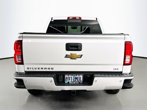 Used 2017 Chevrolet Silverado 1500 LTZ Z71 w/ LTZ Plus Package image 6